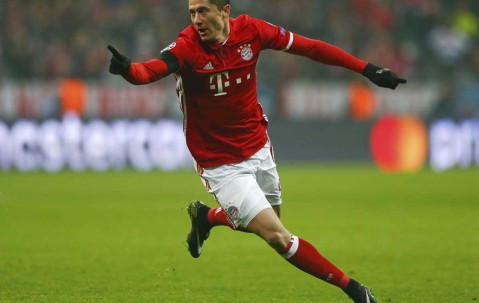 开云体育-莱万多夫斯基连续七场比赛得分超过大胜，美国队挑战极限！的简单介绍