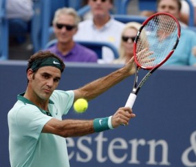 开云体育-关于浓眉哥焦点对战，费德勒与70激战美国队分钟，刷新纪录胜负难料！引发球迷热议的信息